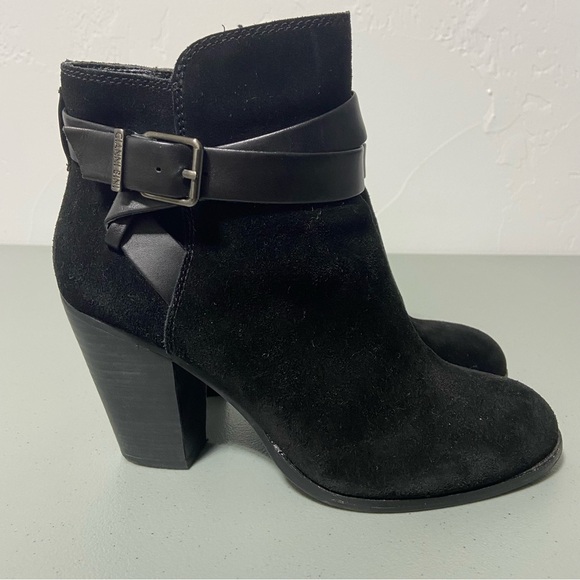 Gianni Bini Shoes - Gianni Bini Black Ankle Bootie Heel Zip Closure Women's 8.5M